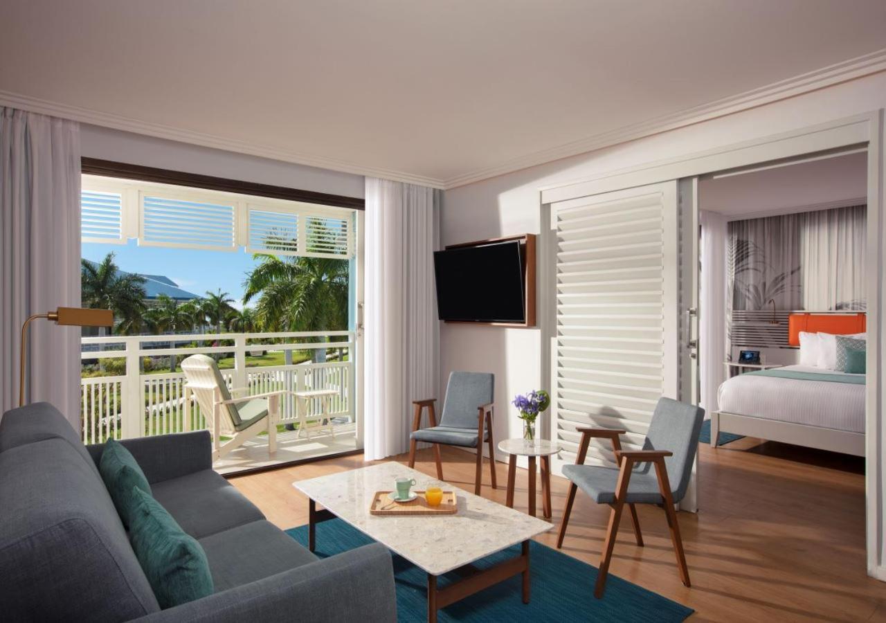 Secrets St Martin Resort & Spa (Adults Only) Гран Кейс Екстериор снимка